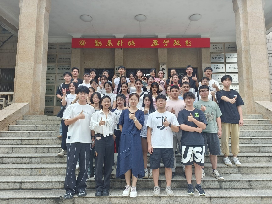 新途接力，携手共进 | 新葡的京官网第二十二届研究生会见面会暨优秀学生干部表彰大会顺利举行