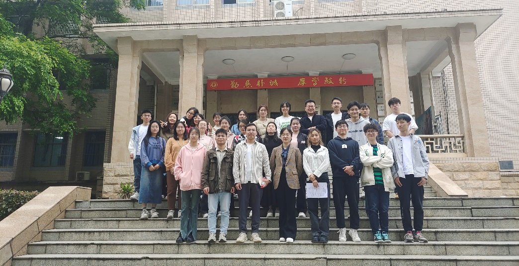 携手前行 共筑新篇——新葡的京官网举行第二十一届研究生会见面会